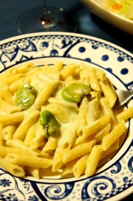 春色、グリーン色、そら豆の豆乳クリームパスタ