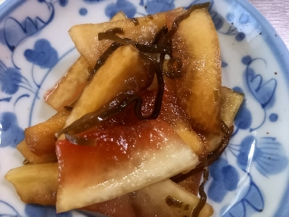 ポリポリ美味しい♡スイカの皮と塩昆布の漬物