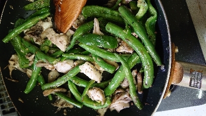 作り置きおかず☆お弁当にも！いんげんと舞茸炒め