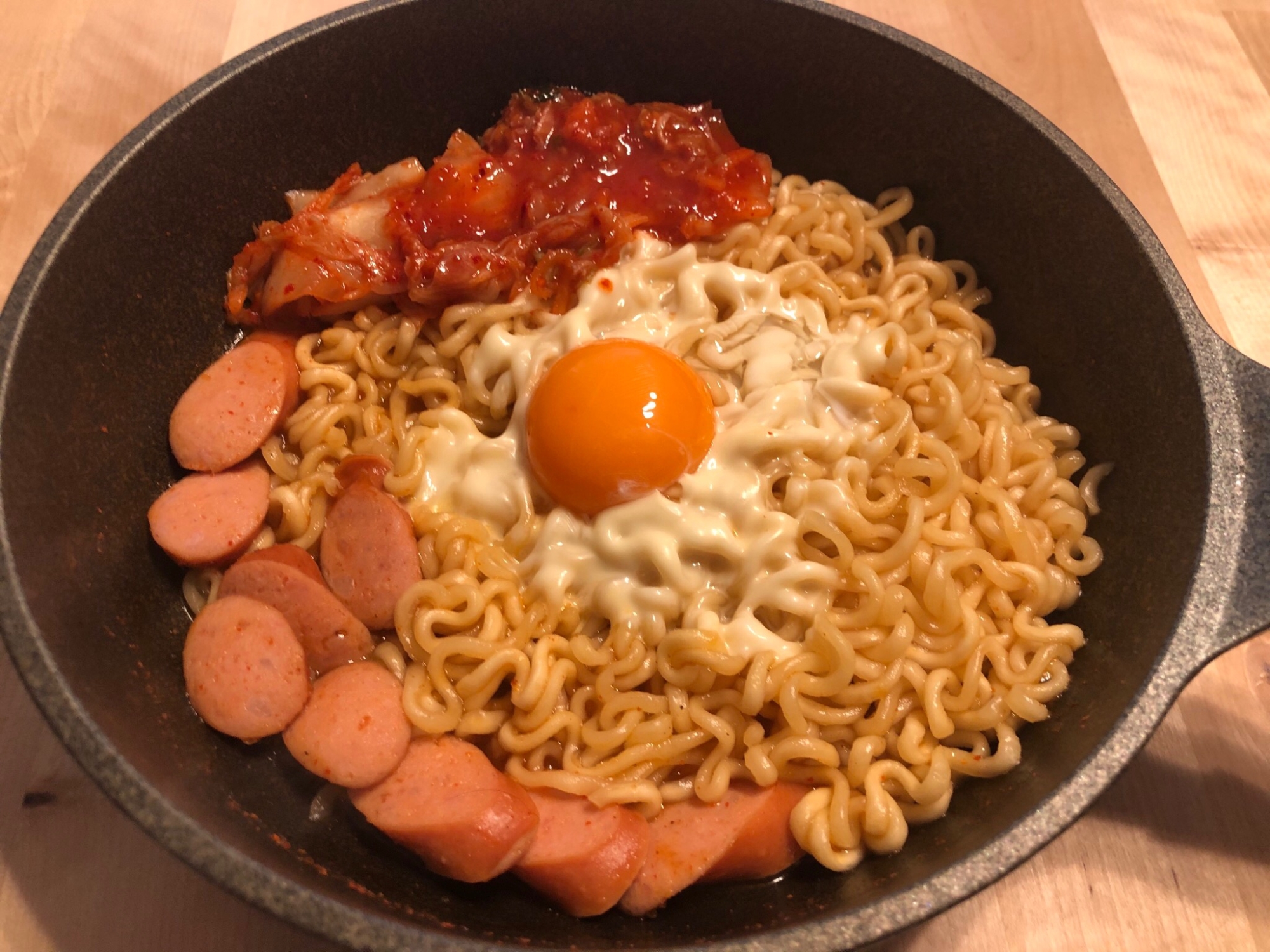 お手軽韓国料理！インスタントラーメンでラッポッキ