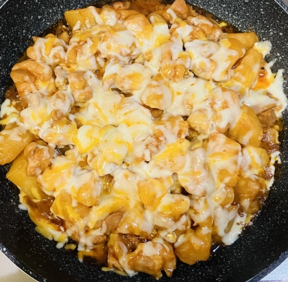 鶏肉とジャガイモだけでチーズタッカルビ！