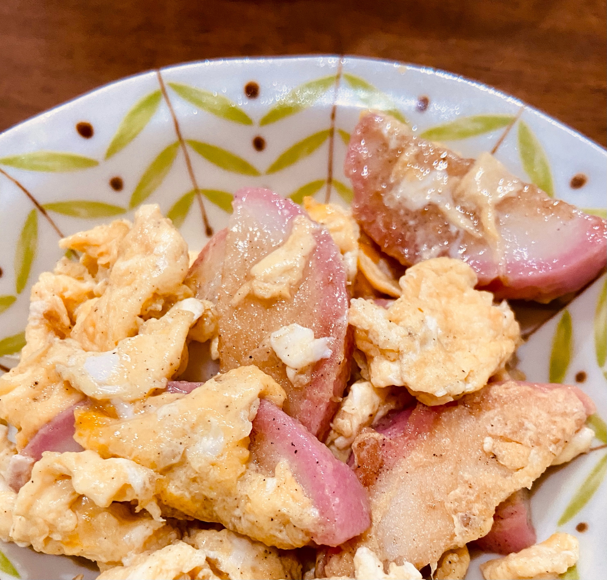 ご飯に合う！かまぼこ玉子とじ