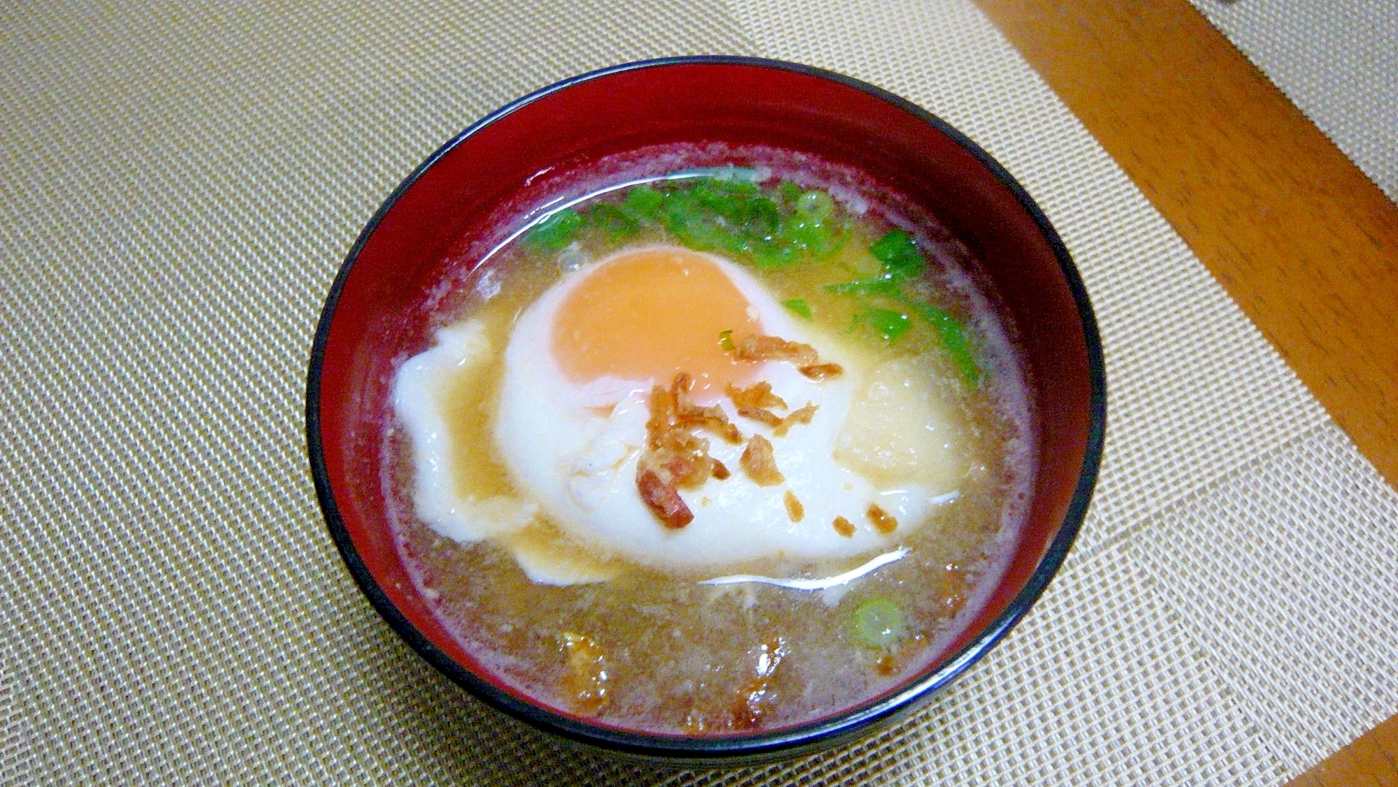 ♥　卵入り！　大根＆フライドオニオンのお味噌汁　♥